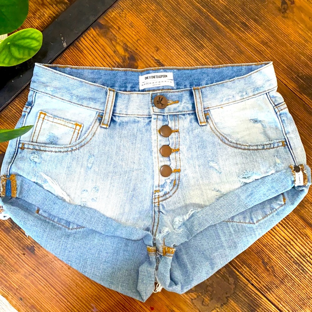 One Teaspoon short